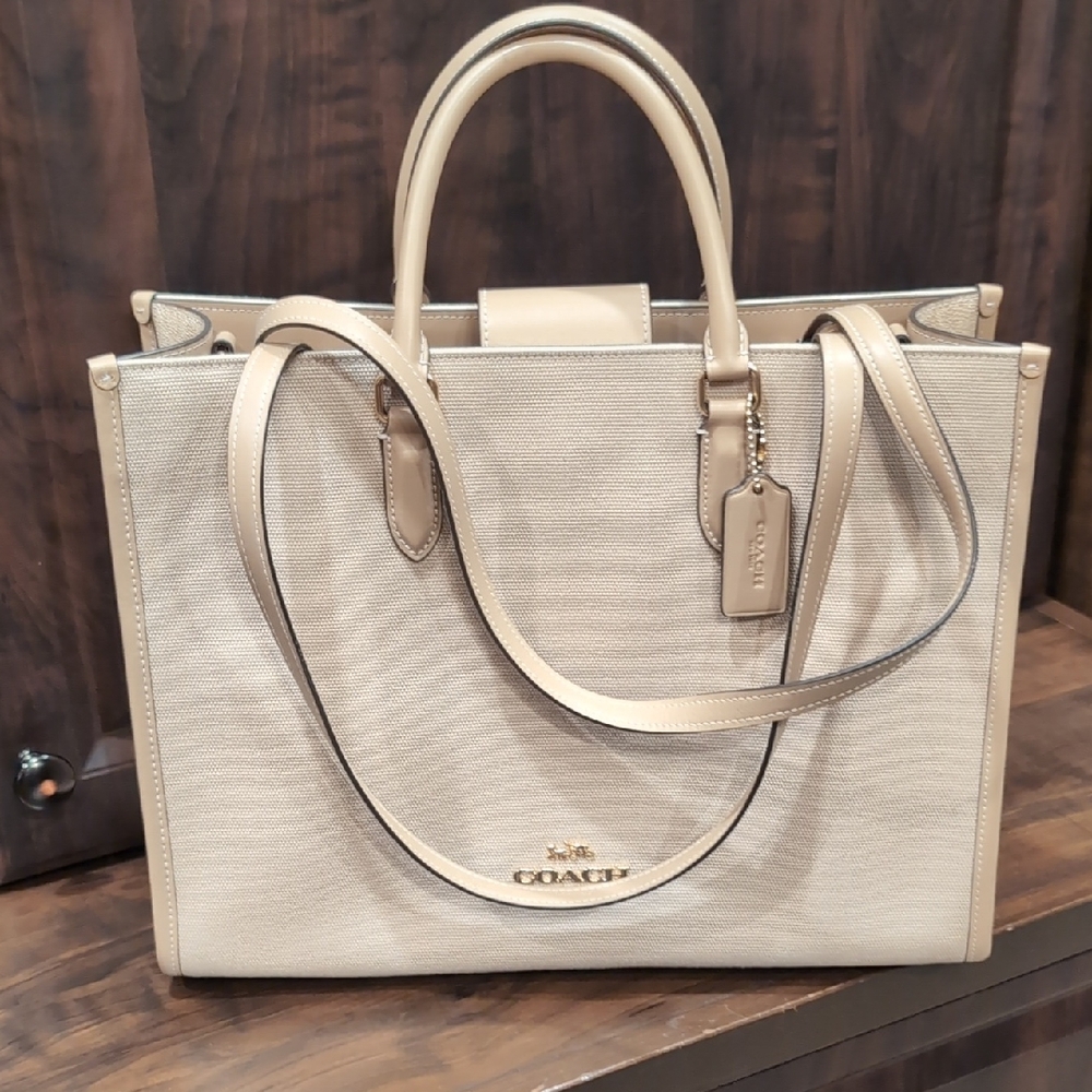 Coach Maggie Tote